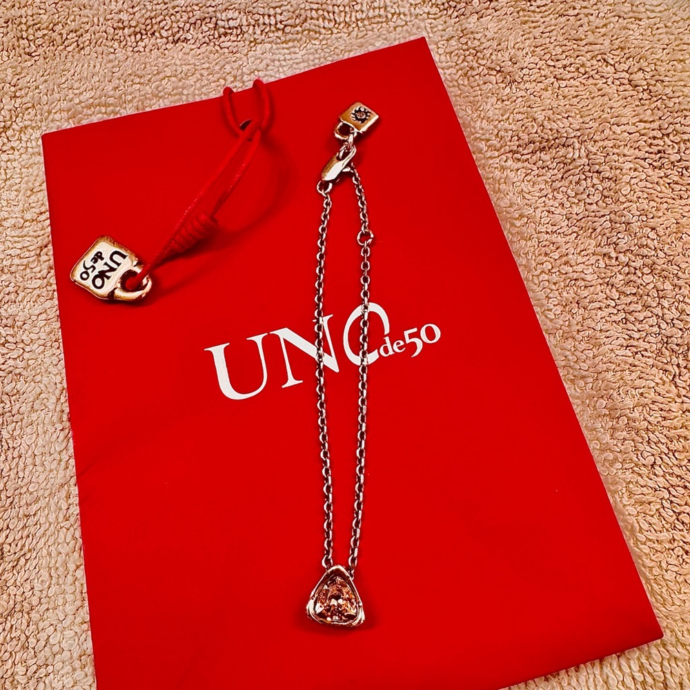 UNOde50 Silver Bracelet with Pink Charm